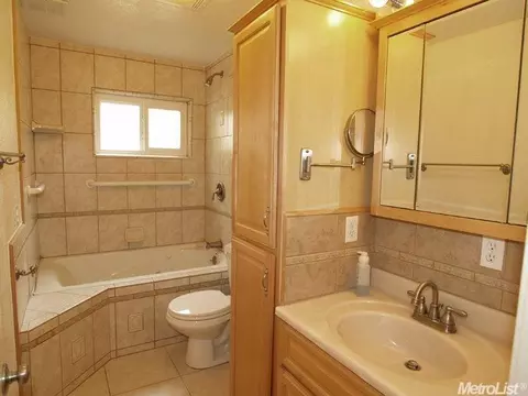 1224 Cone Flower Ct, Modesto, CA 95355 photo 16