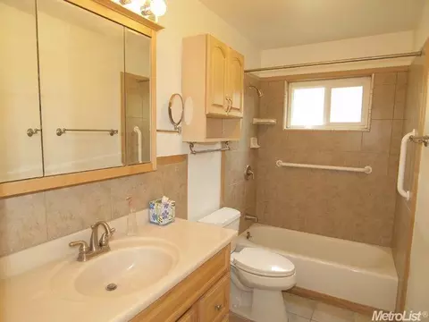 1224 Cone Flower Ct, Modesto, CA 95355 photo 15