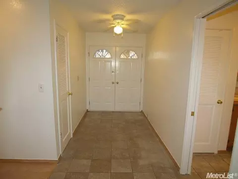 1224 Cone Flower Ct, Modesto, CA 95355 photo 5