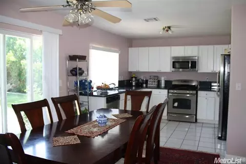 2721 Old River Ct, Tracy, CA 95377 photo 5