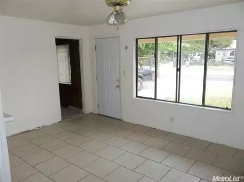 7630 Walnut Ave, Winton, CA 95388 photo 4