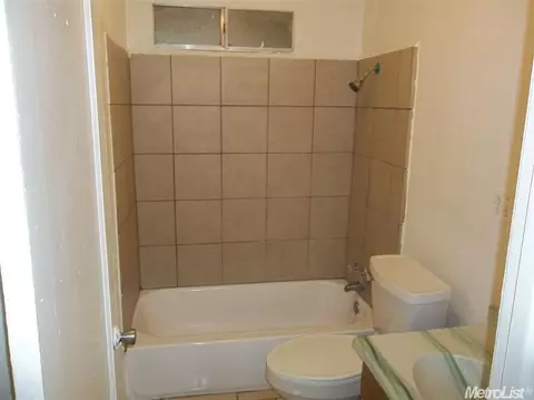 7630 Walnut Ave, Winton, CA 95388 photo 1