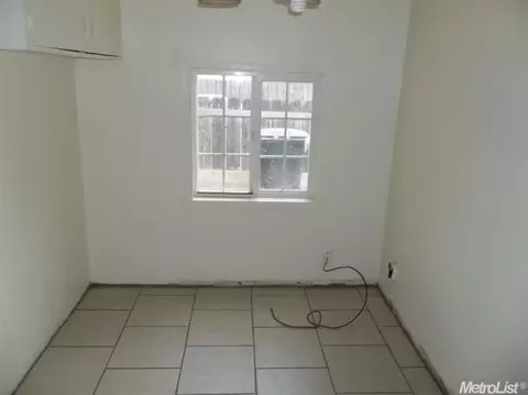 7630 Walnut Ave, Winton, CA 95388 photo 9