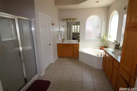 288 Mount Airy Ct, Ripon, CA 95366 photo 8