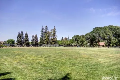 3142 Woods Cir, Davis, CA 95616 photo 22