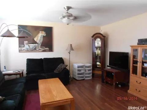 18 C St, Galt, CA 95632 photo 2