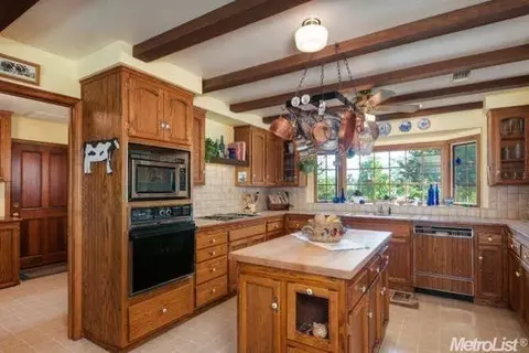 6241 Cobblestone Rd, Placerville, CA 95667 photo 7