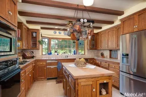 6241 Cobblestone Rd, Placerville, CA 95667 photo 8