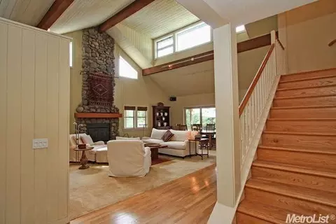 5460 Comstock Rd, Placerville, CA 95667 photo 4