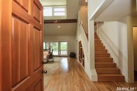 5460 Comstock Rd, Placerville, CA 95667 photo 3