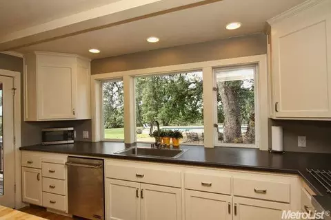 5460 Comstock Rd, Placerville, CA 95667 photo 10