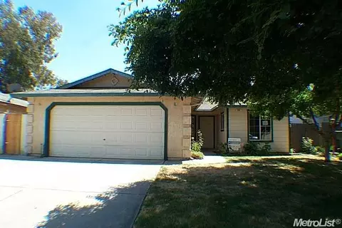 844 Houser Ln, Modesto, CA 95351 photo 1