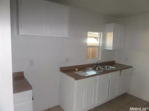 1220 Sam Ave, Modesto, CA 95351 photo 11