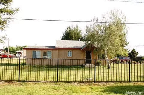 2431 Vivian Rd, Modesto, CA 95358 photo 1