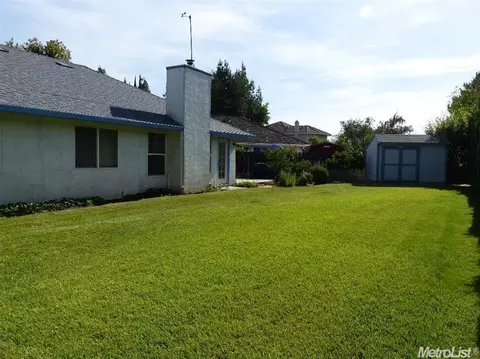 927 Creekside Pl, Manteca, CA 95336 photo 19
