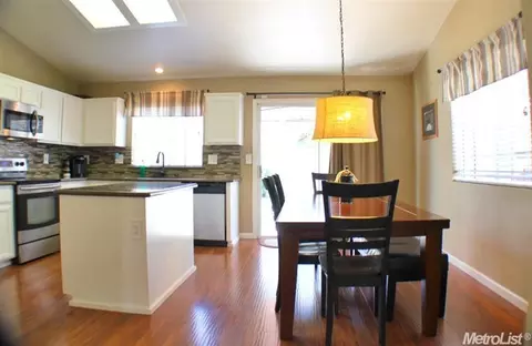 2512 Maestro Way, Modesto, CA 95355 photo 9