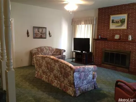 5663 7th St, Keyes, CA 95328 photo 3