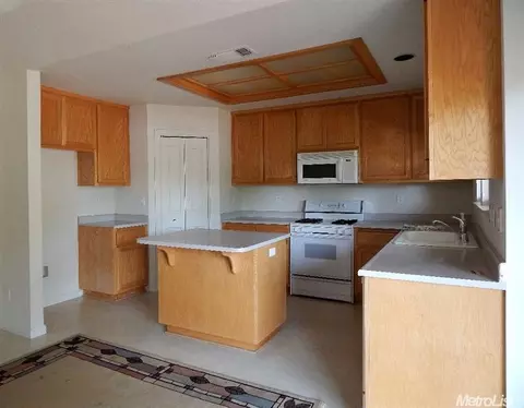 2560 Carla Dr, Placerville, CA 95667 photo 5