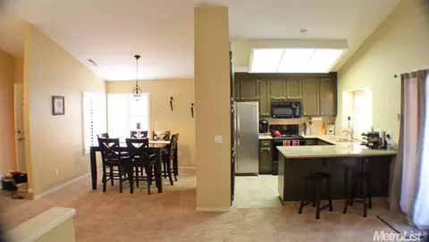 2537 Mill Oak Dr, Modesto, CA 95355 photo 12