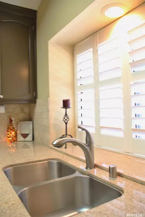 2537 Mill Oak Dr, Modesto, CA 95355 photo 8