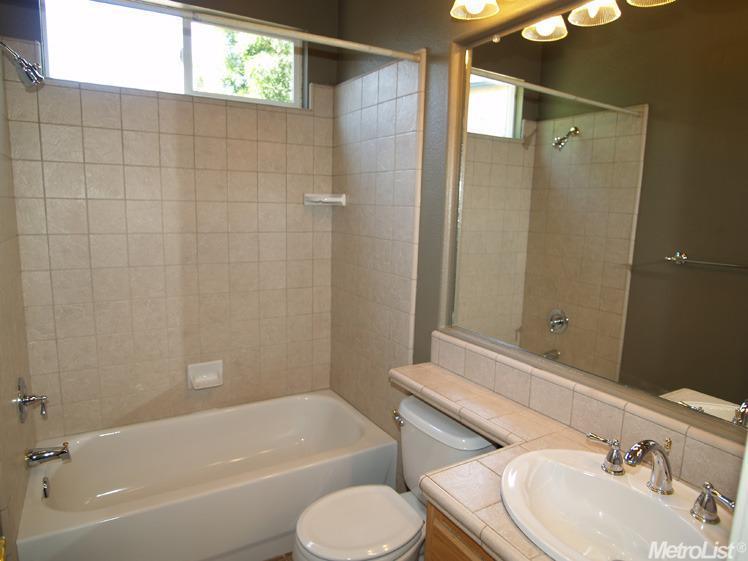 1413 Encore Ct, Modesto, CA 95357 photo 16