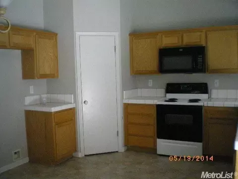 3309 Aria Way, Modesto, CA 95355 photo 9