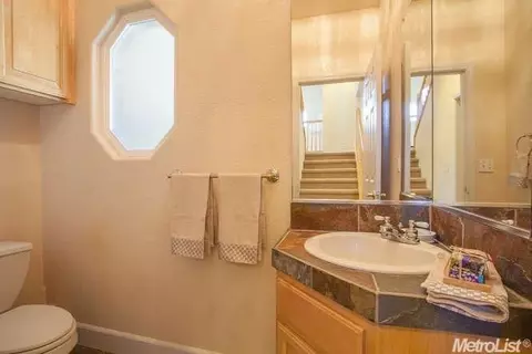 3916 Wintun Pl, Davis, CA 95618 photo 13