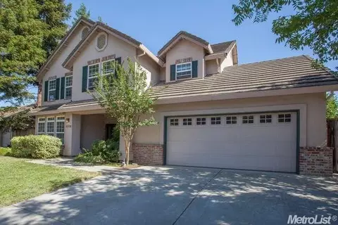 3916 Wintun Pl, Davis, CA 95618 photo 2