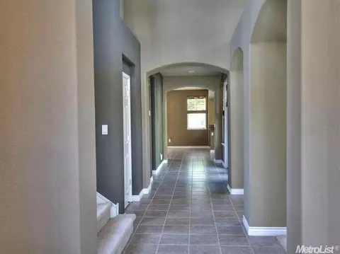2166 Lighthouse Cir, Tracy, CA 95304 photo 9