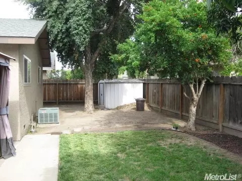 1604 Dorset Ln, Modesto, CA 95355 photo 15