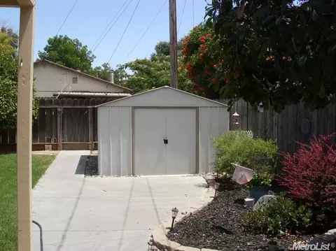 2220 Ada St, Modesto, CA 95354 photo 10
