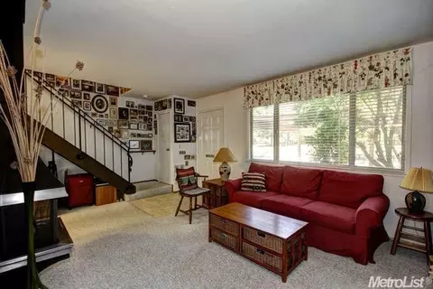 2145 Bella Casa St, Davis, CA 95616 photo 2