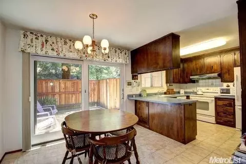 2145 Bella Casa St, Davis, CA 95616 photo 6