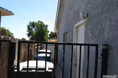 1349 Armstrong Dr, Manteca, CA 95336 photo 19
