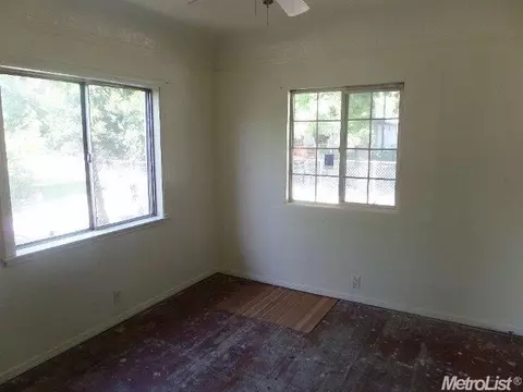 326 Alturas Ave, Modesto, CA 95351 photo 14