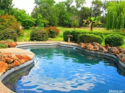 7670 Suzuki Ln, Loomis, CA 95650 photo 2