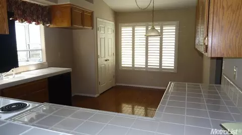 1808 Bumgardner Ct, Modesto, CA 95355 photo 8