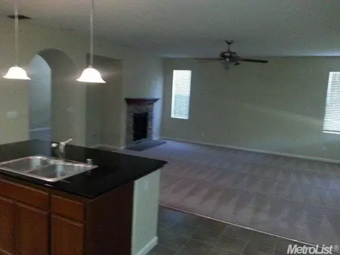 4102 Enclave Dr, Turlock, CA 95382 photo 3