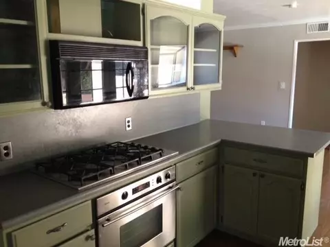 1008 Newkirk Way, Modesto, CA 95355 photo 3