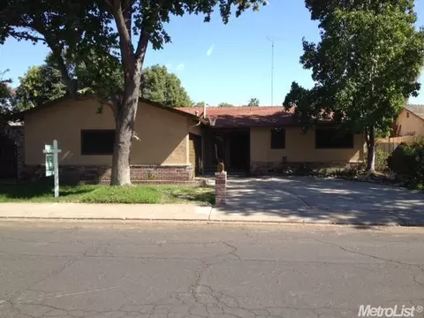 1008 Newkirk Way, Modesto, CA 95355 photo 1