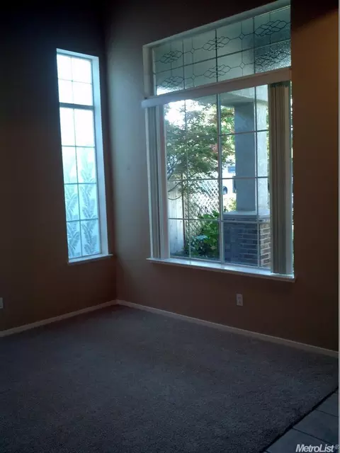 2746 Sequioa St, Lodi, CA 95242 photo 4
