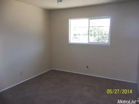 992 Bernal Rd, Galt, CA 95632 photo 4