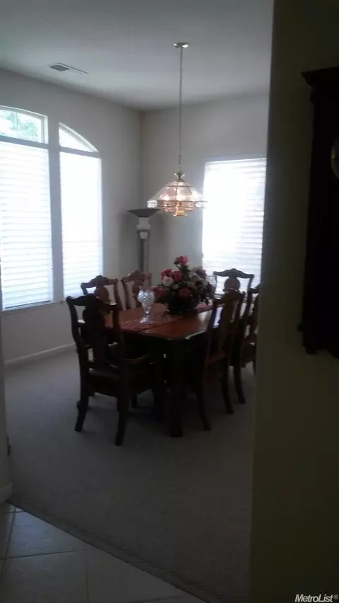 4205 Peninsula Dr, Modesto, CA 95356 photo 1