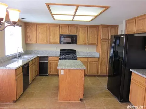 3028 Strand Rd, Rocklin, CA 95765 photo 8