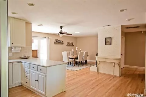 1220 Purdue Ave, Modesto, CA 95350 photo 6