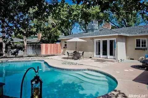 1220 Purdue Ave, Modesto, CA 95350 photo 22