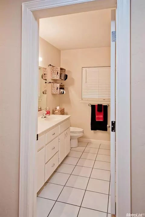 1220 Purdue Ave, Modesto, CA 95350 photo 14
