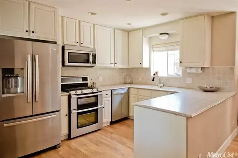 1220 Purdue Ave, Modesto, CA 95350 photo 3