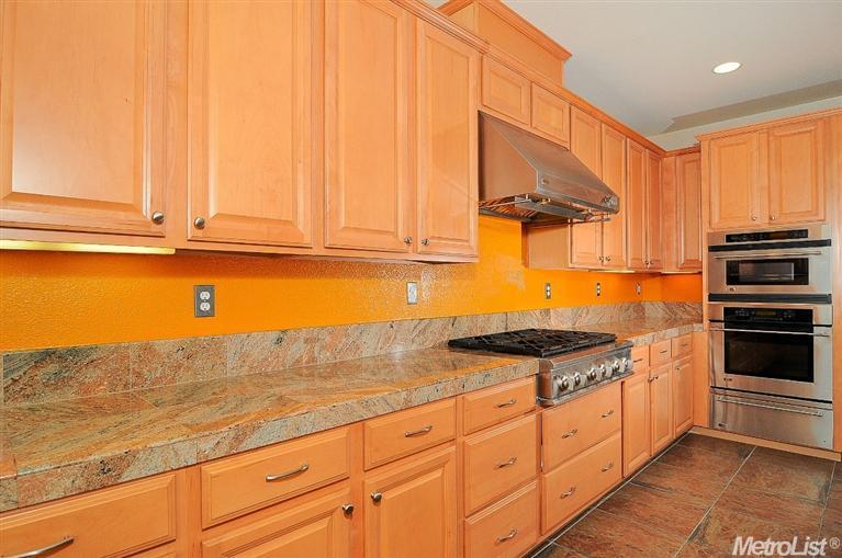 7737 Agate Beach Way, Antelope, CA 95843 photo 2