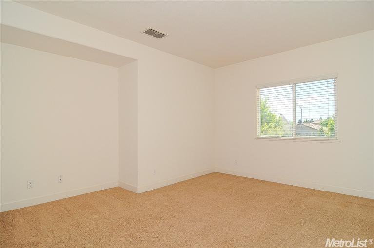 7737 Agate Beach Way, Antelope, CA 95843 photo 5